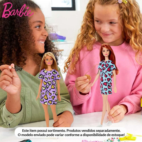 Boneca Barbie Fashion Loira com Vestido Roxo de Corações - Mattel - Imagem 4