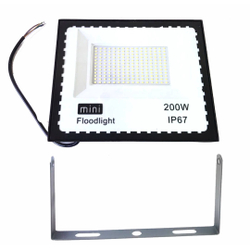 Refletor Led 200w Holofote Bivolt Prova Dágua Ip66 Frio Menor preço em Refletor Led 200w Holofote Bivolt Prova Dágua Ip66 Frio