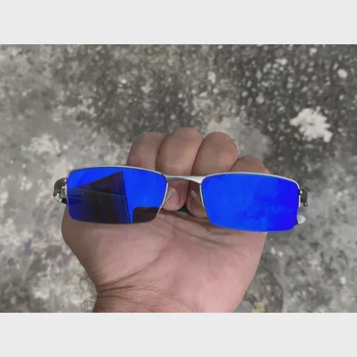 Oculos Oakley Julliet Lupa do vilão xmetal Arco Iris em Promoção na  Americanas