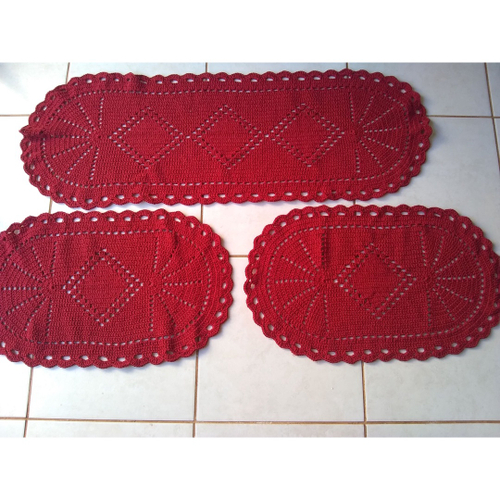 Jogo de Cozinha em Crochê #croche #decoração #vermelho #tapete  #jogodecozinha #tapeted…