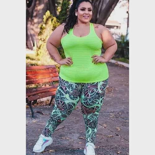 Legging Plus Size leg estampadas cintura alta nao fica transparente  conforto total moda plus em Promoção na Americanas