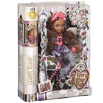 Bobeca antiga pós monster high ever after high ruiva - Desapegos