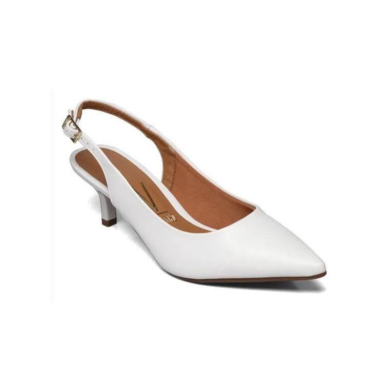 Scarpin store chanel branco