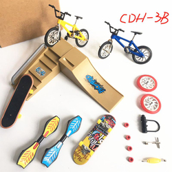 Brinquedos Educativos Dedo de Scooter Duas Crianças Scooter Roda Scooter bicicleta Fingerboard Skate Mini Scooter Dois Scooter Roda é boa?