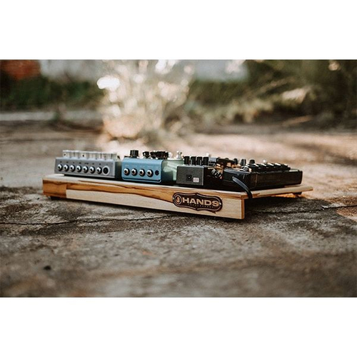 Pedalboard Lite Hands Custom 40x30 com Softbag em Promoção Ofertas na Americanas
