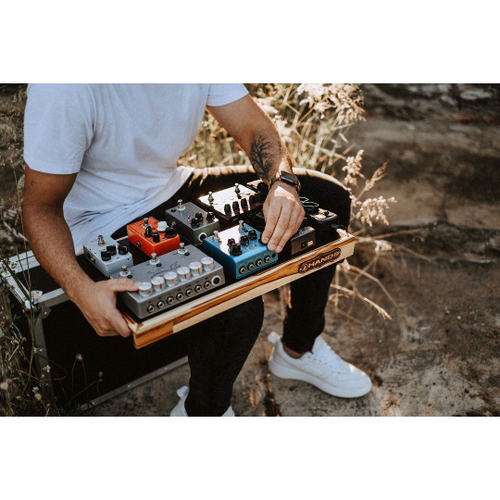 Pedalboard Lite Hands Custom 40x30 com Softbag em Promoção Ofertas na Americanas
