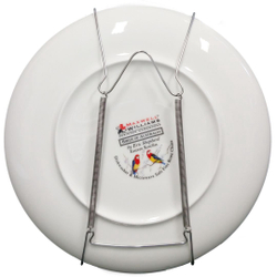 Suporte Com Mola Aramado Pra Pendurar Pratos Até 30Cm Parede é boa?