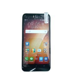 Semi novo: Smartphone Asus Zenfone Selfie, 32GB, 13MP, Tela 5.5', - ZD551KL-6G198WW Menor preço em Semi novo: Smartphone Asus Zenfone Selfie, 32GB, 13MP, Tela 5.5', - ZD551KL-6G198WW