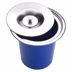 Lixeira Pia Cozinha Embutir 5 Litros Inox Menor preço em Lixeira Pia Cozinha Embutir 5 Litros Inox