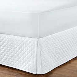 Saia Para Cama Box Casal Padrão Com Tecido Matelado Branco Menor preço em Saia Para Cama Box Casal Padrão Com Tecido Matelado Branco