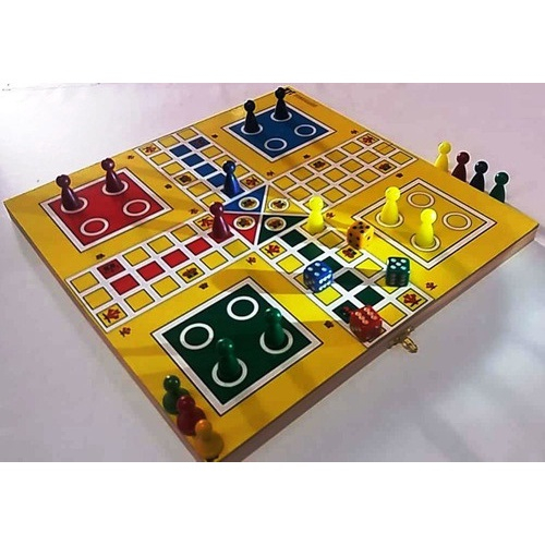 Oficial Jogo D/ Ludo C/ 4 Dados Grande Estojo 31 X 31 X 2cm