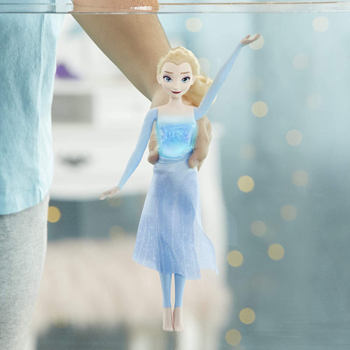 BONECA ELSA FEBRE CONGELANTE HASBRO B5165 11470