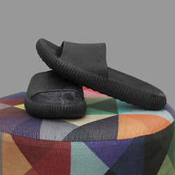 Chinelo Sandalia Nuvem Ergonômico Super Macio e Antiderrapante Preto - 38/39 - 250mm Menor preço em Chinelo Sandalia Nuvem Ergonômico Super Macio e Antiderrapante Preto - 38/39 - 250mm