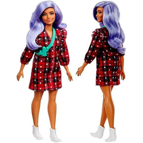 Boneca Barbie Fashionistas Plus Size Moderna Cabelo Rosa - Roupa Look  Fashion Vestido E Tênis - Doll Número 151 - Mattel no Shoptime