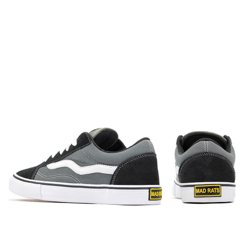 Mad Rats Old school ✓  Tenis oakley feminino, Skate shop, Oakley feminino