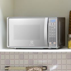 Micro-ondas Electrolux MT30S Prata 20 Litros 1150W 110V Menor preço em Micro-ondas Electrolux MT30S Prata 20 Litros 1150W 110V