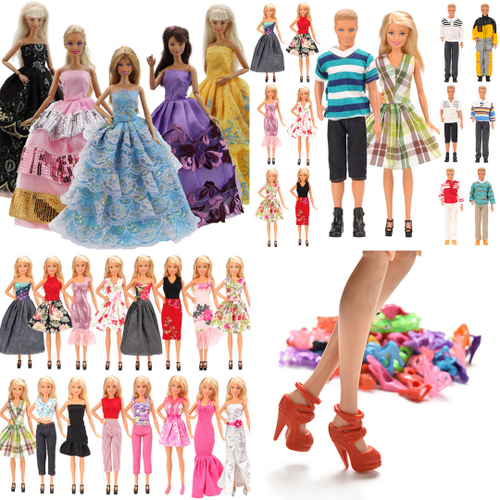 Super Kit com Sapatos E Roupas Para Boneca Barbie E Namorado Ken na  Americanas Empresas