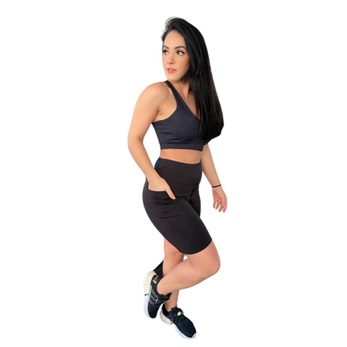 short academia cos alto