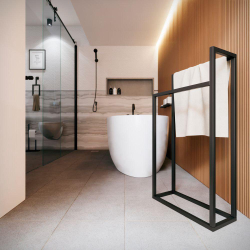 Porta Toalha De Piso Lady Em Ferro Preto Fosco - 87X45X20Cm é boa?