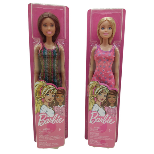 Mega Kit de Roupas e Acessórios para Boneca Barbie em Promoção na Americanas