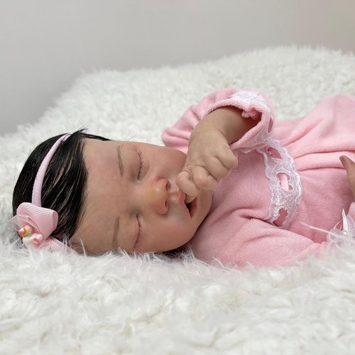 Bebe Reborn Menina Dormindo Recém Nascida, Twin A na Americanas Empresas