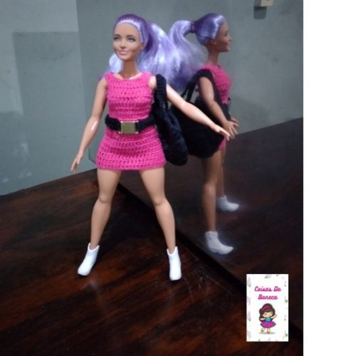 Boneca Barbie, roupas de crochê ( promoção)