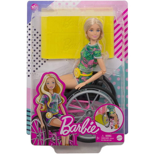 Boneca Barbie Fashionistas Guarda Roupa de Luxo - Mattel em Promoção na  Americanas