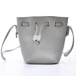 Bolsa Sacola Pequena Basic + é boa?