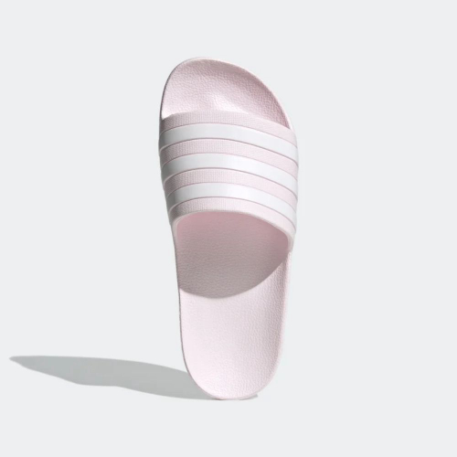 chinelo adidas americanas