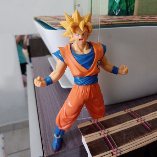 Boneco Dragon Ball Z action figure Goku ssj 20 cm Original Pronta