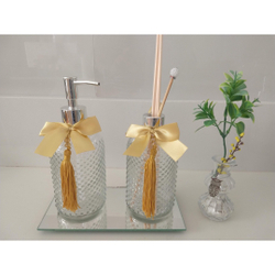 Kit para Lavabo Difusor com Varetas Saboneteira Vaso e Bandeja Espelhada Menor preço em Kit para Lavabo Difusor com Varetas Saboneteira Vaso e Bandeja Espelhada