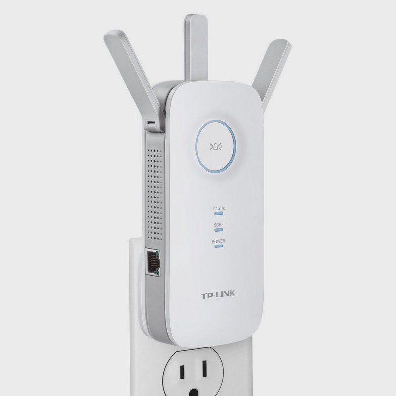 Repetidor de sinal re450 ac 1750 tp Link Wifi Dual band 2.4 e 5g extensor internet rede eletrica amplificador tomada forte e potente promocao em Promocao na Americanas