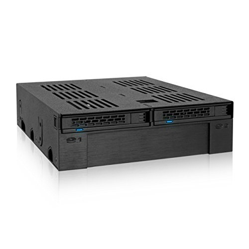 Icy Dock 2 X 2.5 Sas/sata Hdd/ssd Mobile Rack + 3.5 Slot Para O ...