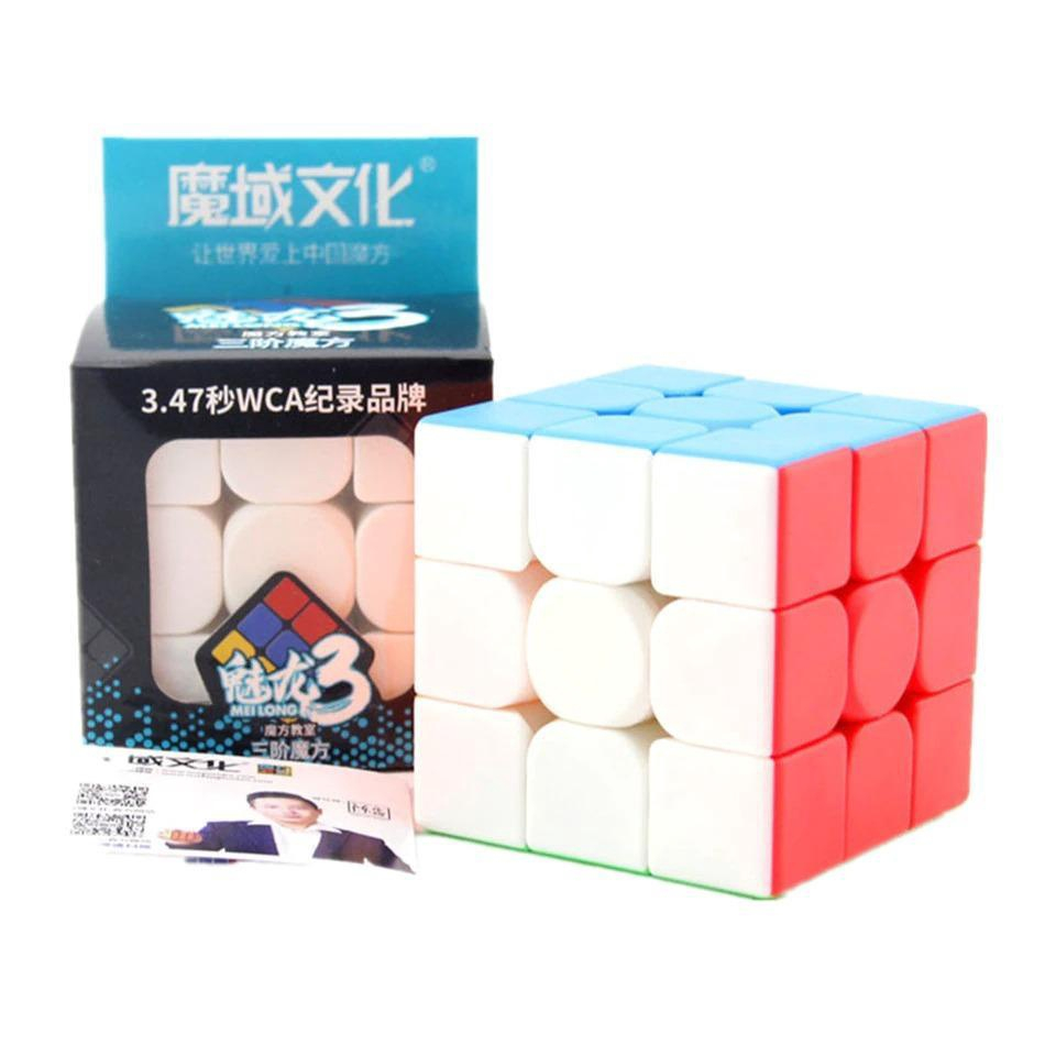 Cubo Mágico Profissional 3x3x3 Original - Magic Cube : :  Brinquedos e Jogos