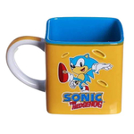 Boneco Sonic Vermelho 16cm Caneca 350m Sega Coleção (cores diversas) na  Americanas Empresas