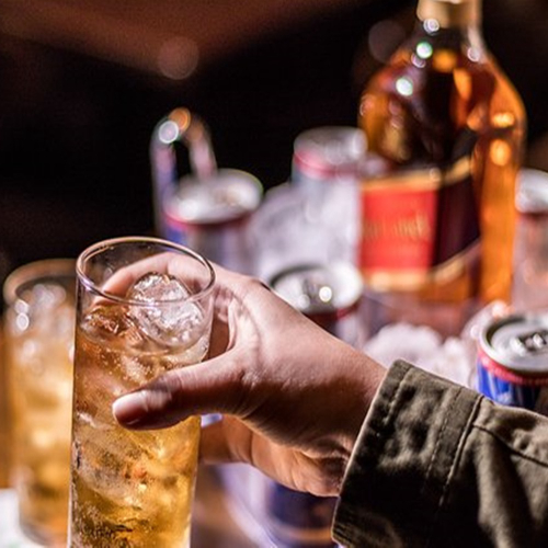 Whisky Red Label 1 Litro com 4 Red Bull Original JohnnieWalk em ...