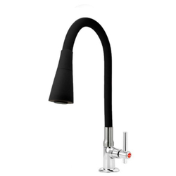 Torneira Gourmet Para Pia Cozinha Mesa Bancada Luxo Preta 2 Jatos é boa?