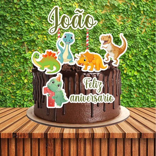 Bolos de aniversário personalizados com Chantily