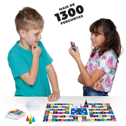 Jogo Tabuleiro o Que e? o Que e? Classico Infantil Brinquedo Educativo 120  Cartas Presente Familia Crianca Menino Menina Aniversario 1132 em Promoção  na Americanas