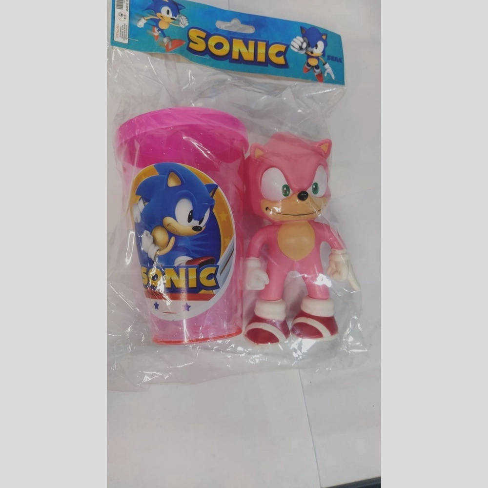 Boneco sonic vermelho 15cm com copo e canudo