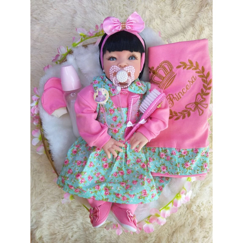 Boneca Bebe Reborn Morena Laura 53 cm com Canguru Sapatinhos e 13 Itens