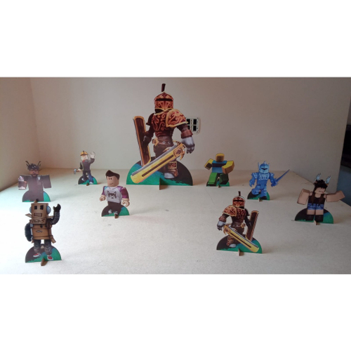 Roblox - 12 Displays De Festa De 20cm Totens