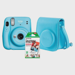 Kit Câmera Instantânea FujiFilm Instax Mini 11 Azul + Bolsa Couro + Pack 10 Fotos Instantâneas Menor preço em Kit Câmera Instantânea FujiFilm Instax Mini 11 Azul + Bolsa Couro + Pack 10 Fotos Instantâneas