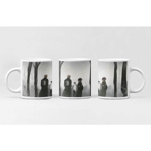 Caneca Attack on Titan / Shingeki No Kyojin - Mikasa em Promoção na  Americanas