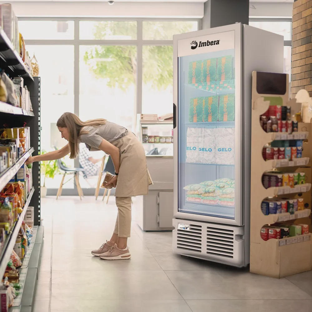 Freezer Vertical Imbera 560 Litros Tripla Ação Porta De Vidro Branco ...