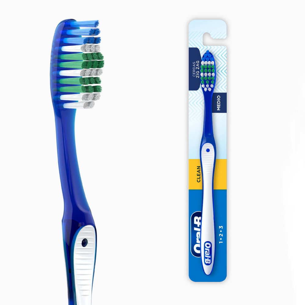 Escova de Dentes Oral-B Clean 1.2.3 Cerdas Zig Zag Media em Promoção na  Americanas