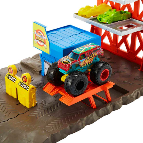 Monster Trucks Conjunto para corrida e corrida Hot Wheels em Promoção na  Americanas