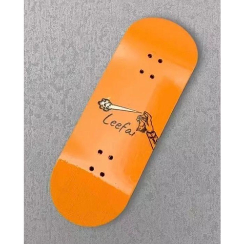 Fingerboard Skate Dedo Shape Madeira Profissional Graffiti em Promoção na  Americanas