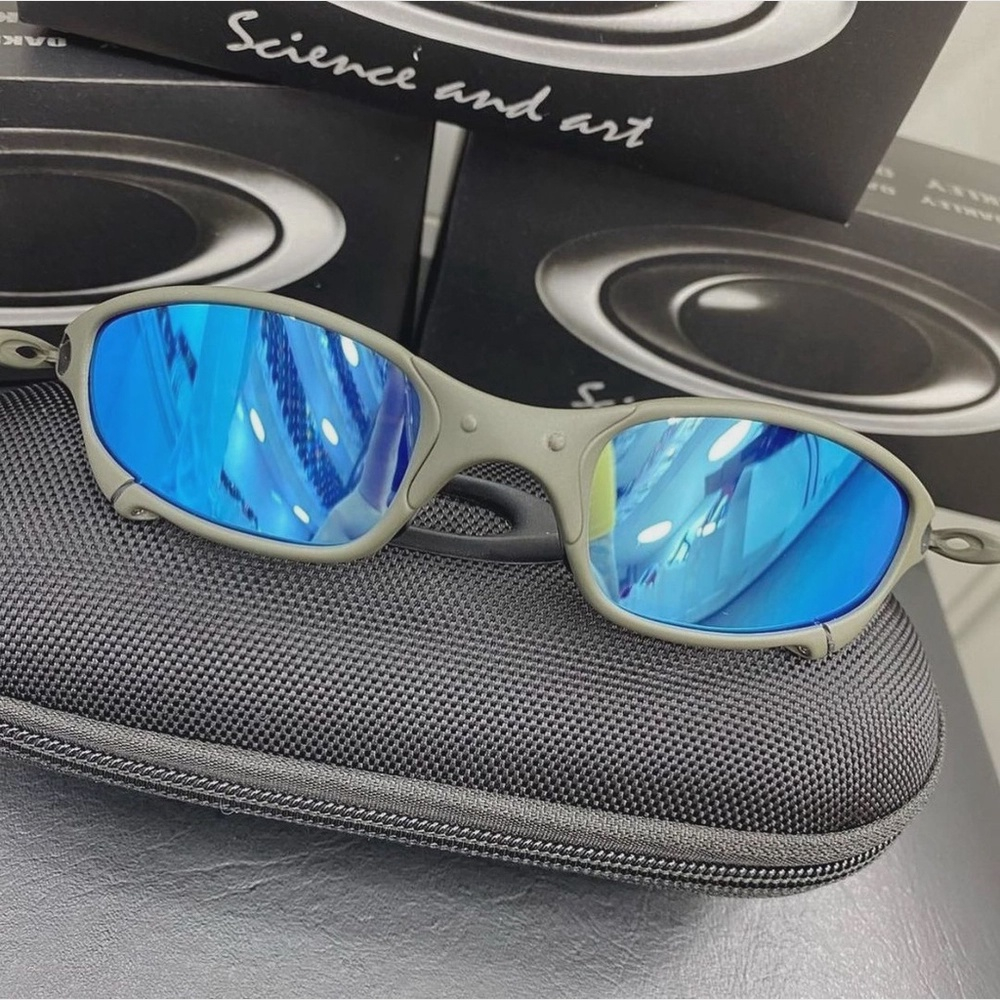 Oculos de Sol Oakley Juliet Xmetal Vermelha Double X Mandrake em Promoção  na Americanas