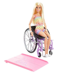 Boneca Barbie Fashionistas - Blusa Strong Girls Make Waves - 148 - Mattel  GHW62 em Promoção na Americanas